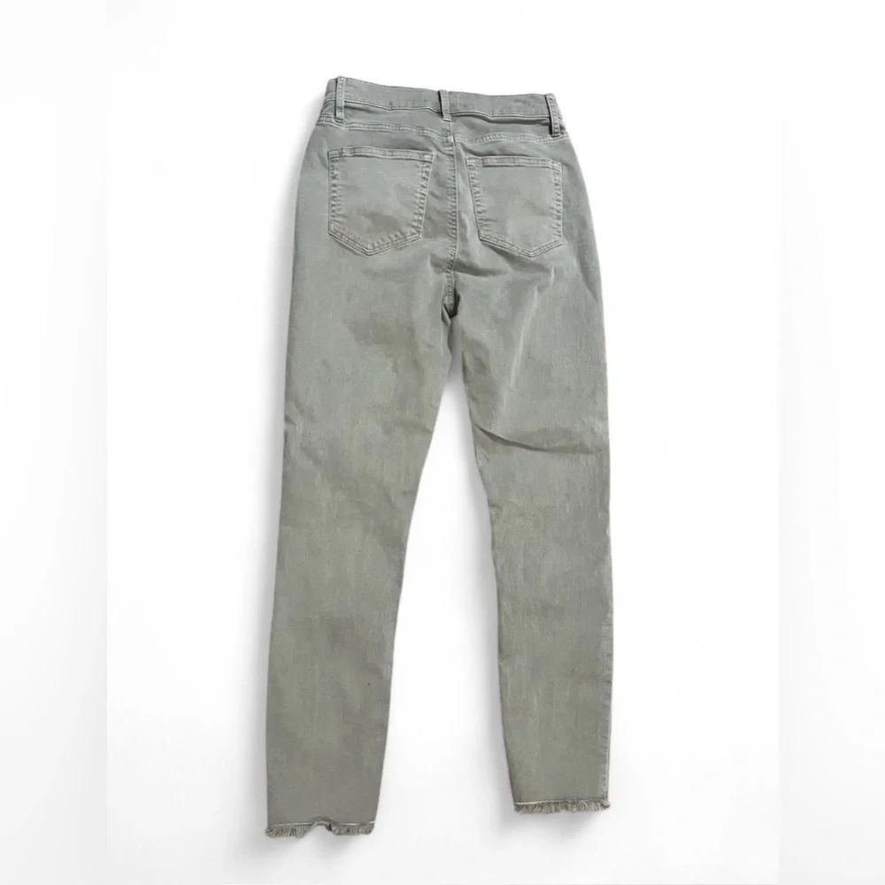 LOFT Women's Light Green High Rise Cropped Fringe Skinny Jeans Spring - Picture 2 of 6